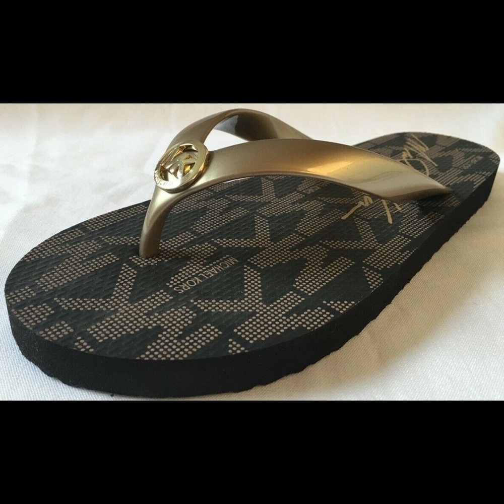 MK Flip Flops • Metallic Jet Set